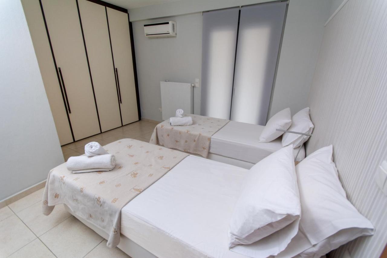 Spacious Fully Equipped 3Bd 2Bath Apt In The Heart Of City With Balconies Ac And Fast Wifi #2 Heraklion  Exterior photo